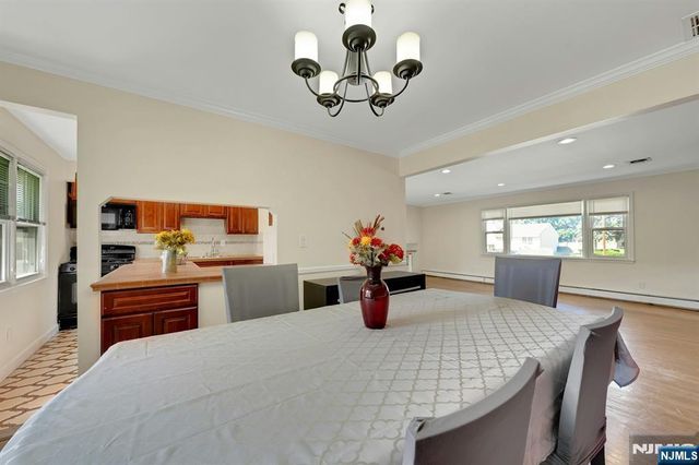 18-00 Scialla Court, Fair Lawn, NJ 07410