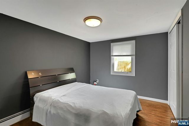 18-00 Scialla Court, Fair Lawn, NJ 07410