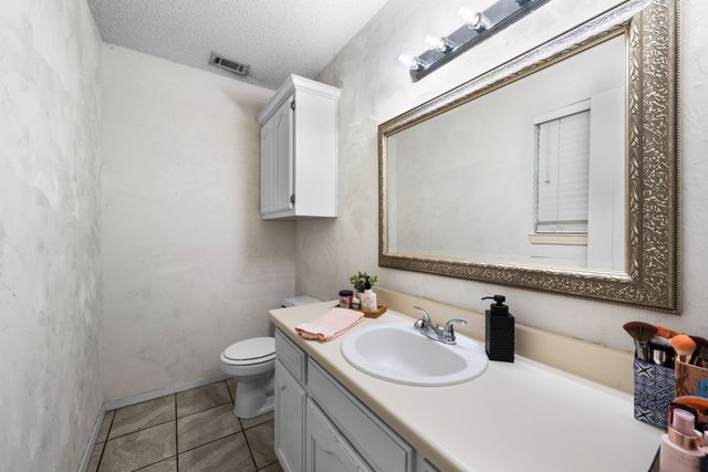 400 Houston Street, Sulphur Springs, TX 75482