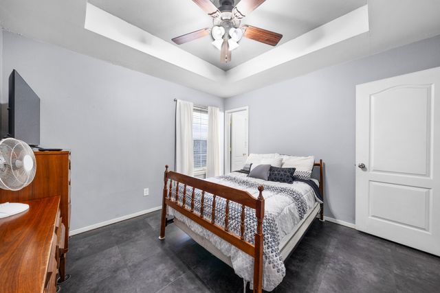 400 Houston Street, Sulphur Springs, TX 75482