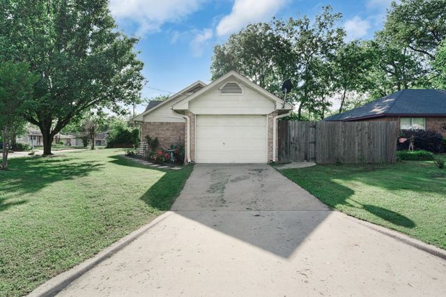 400 Houston Street, Sulphur Springs, TX 75482