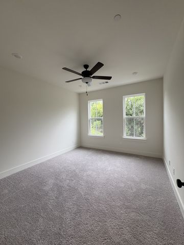 112 Nearwater Pl, Hendersonville, TN 37075