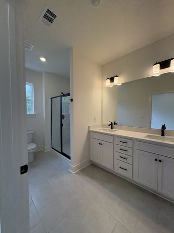 112 Nearwater Pl, Hendersonville, TN 37075