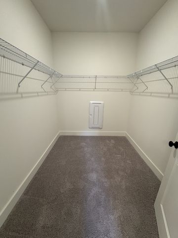 112 Nearwater Pl, Hendersonville, TN 37075