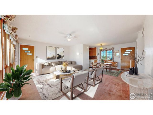 228 42nd St SW, Loveland, CO 80537