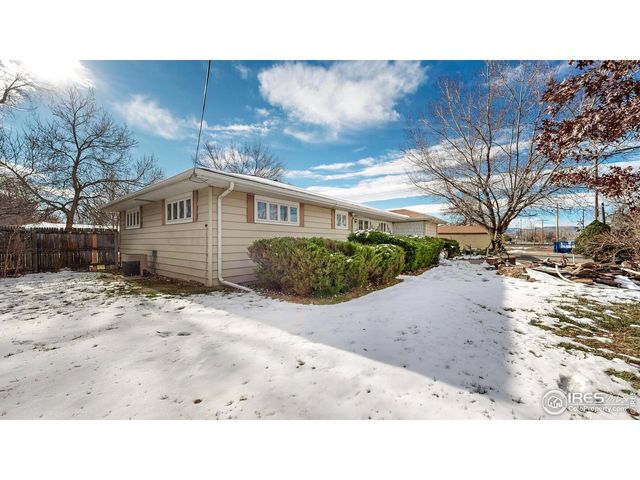 228 42nd St SW, Loveland, CO 80537