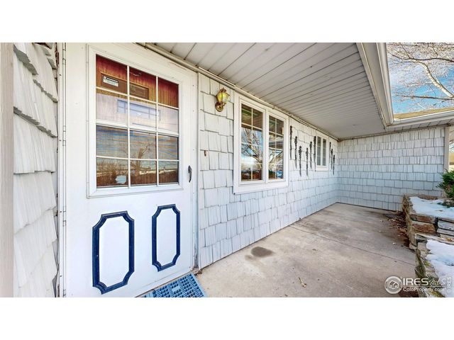 228 42nd St SW, Loveland, CO 80537