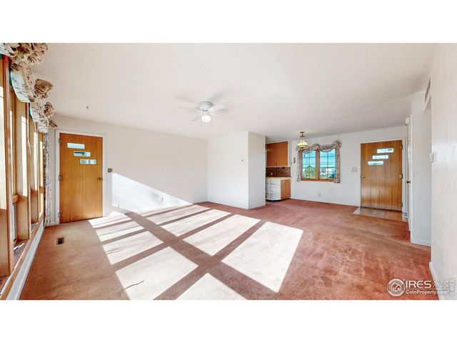 228 42nd St SW, Loveland, CO 80537