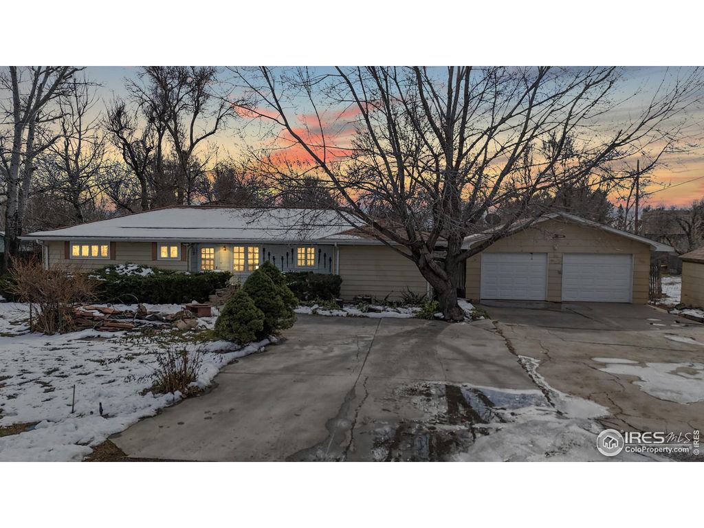 228 42nd St SW, Loveland, CO 80537