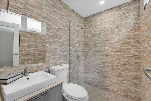 6471 ISLA VERDE AVENUE PH-3, Carolina, PR 00979