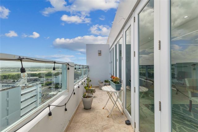 6471 ISLA VERDE AVENUE PH-3, Carolina, PR 00979