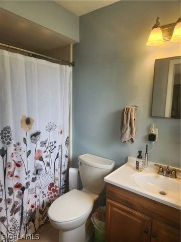 9140 San Carlos BLVD, Fort Myers, FL 33967