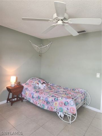 9140 San Carlos BLVD, Fort Myers, FL 33967