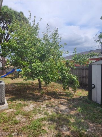 9140 San Carlos BLVD, Fort Myers, FL 33967