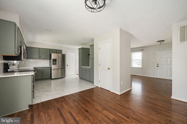 11211 WOLFE CT, Bealeton, VA 22712