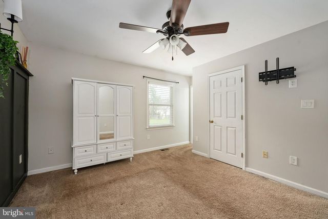 11211 WOLFE CT, Bealeton, VA 22712