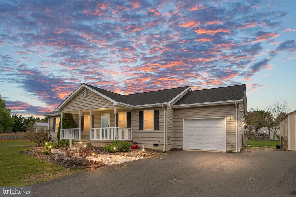 11211 WOLFE CT, Bealeton, VA 22712