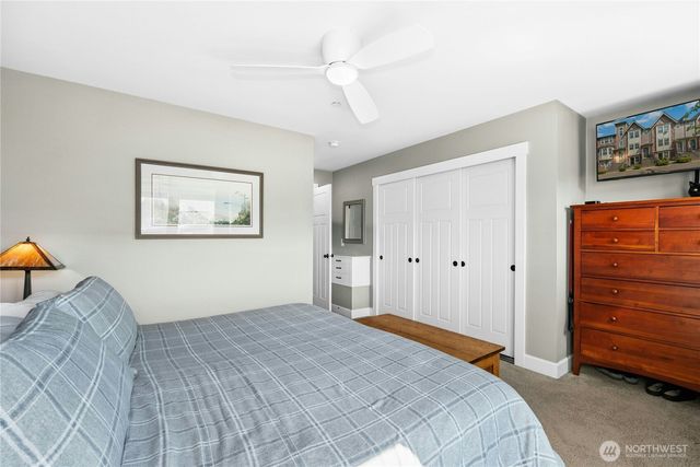 1340 Brooklyn Walk NE, Issaquah, WA 98029