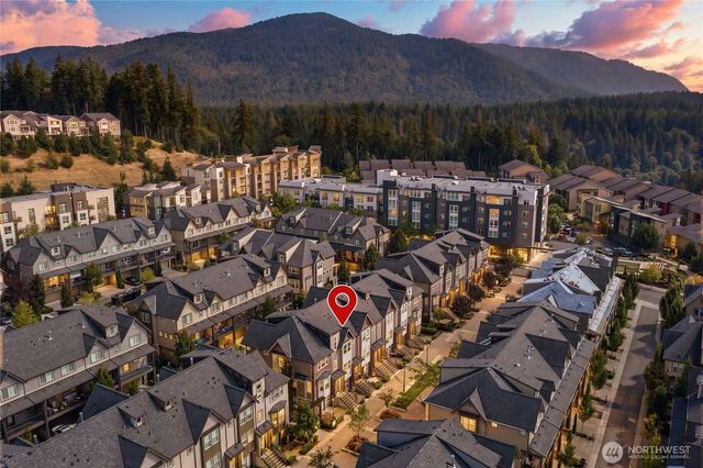 1340 Brooklyn Walk NE, Issaquah, WA 98029