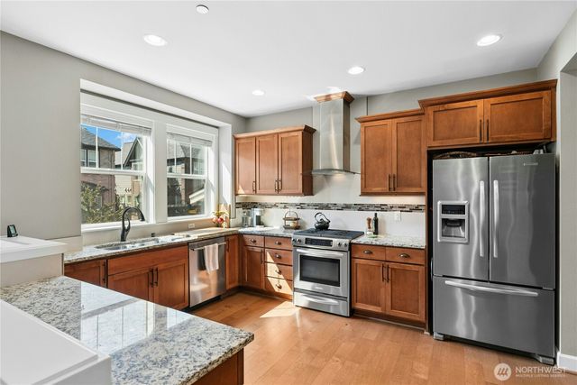 1340 Brooklyn Walk NE, Issaquah, WA 98029