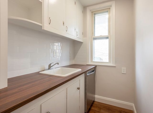 106 Byron Street A, Boston, MA 02128