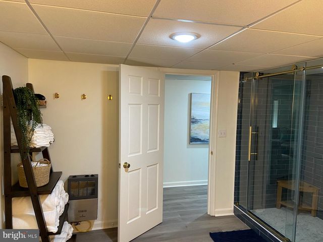 271 OGDEN FARM RD, Moorefield, WV 26836