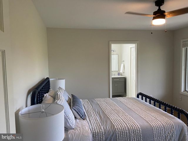 271 OGDEN FARM RD, Moorefield, WV 26836