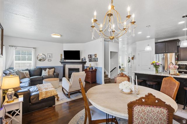 1594 N CATAGENA PARK PKWY, Saratoga Springs, UT 84045