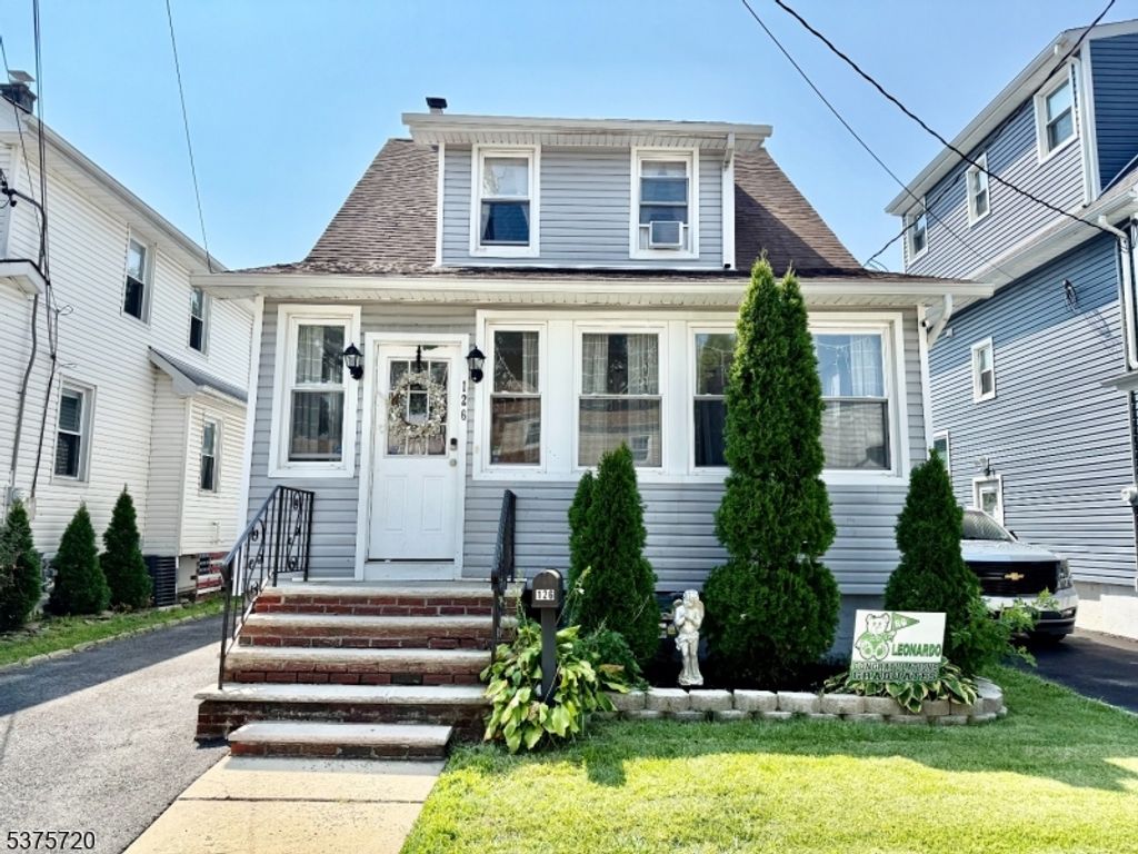 126 Butler Ave, Roselle Park Boro, NJ 07204
