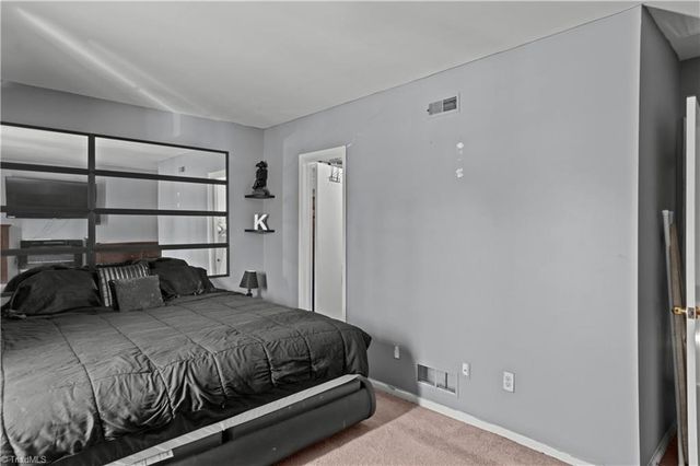 201 E Montcastle Drive C, Greensboro, NC 27406