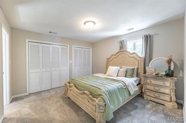 6901 Woodland Meadow Drive, Poplar Bluff, MO 63901
