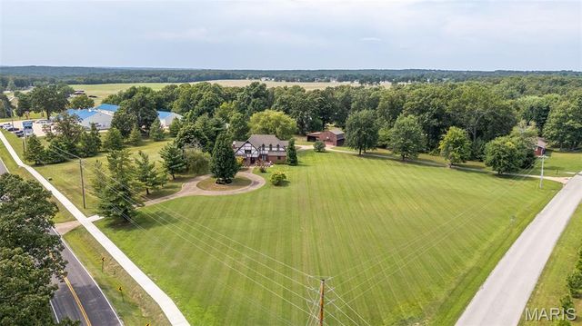 6901 Woodland Meadow Drive, Poplar Bluff, MO 63901