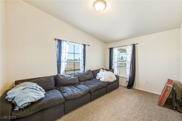 3060 East McGraw Road, Pahrump, NV 89061