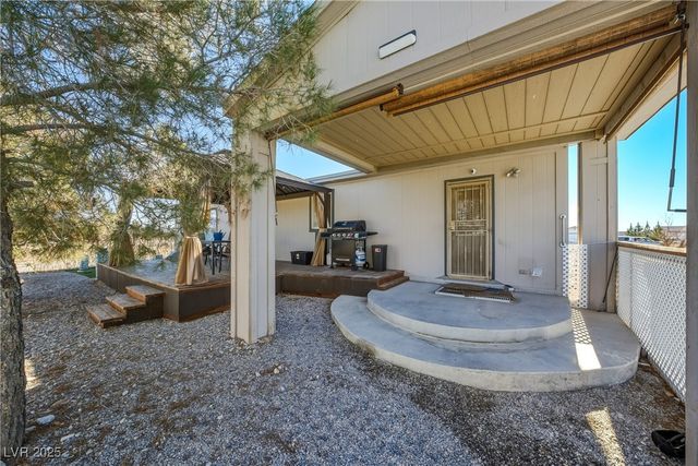 3060 East McGraw Road, Pahrump, NV 89061
