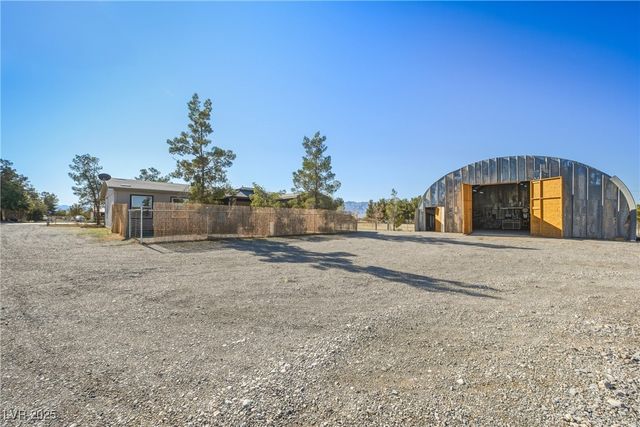 3060 East McGraw Road, Pahrump, NV 89061