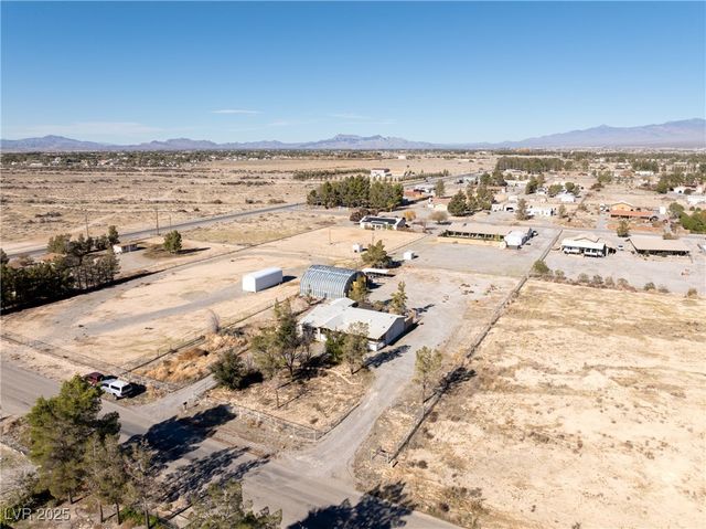 3060 East McGraw Road, Pahrump, NV 89061