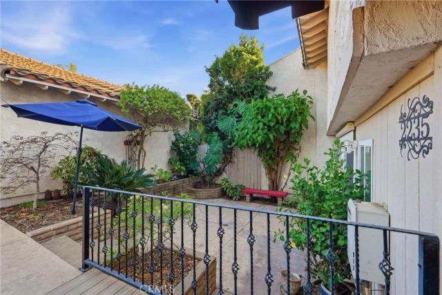 2235 El Capitan, Riverside, CA 92506