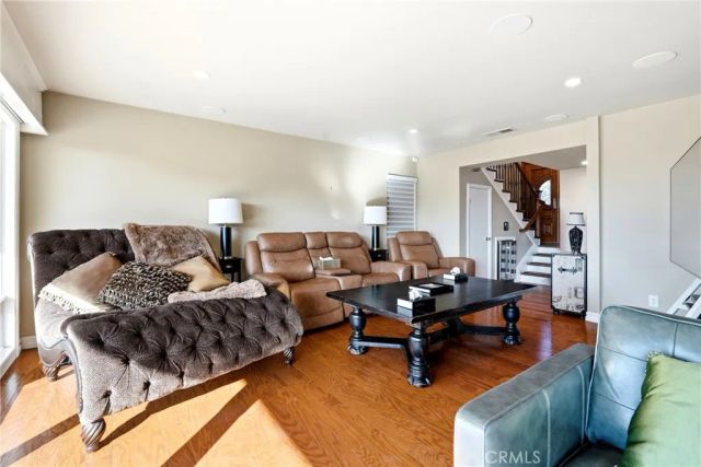 2235 El Capitan, Riverside, CA 92506