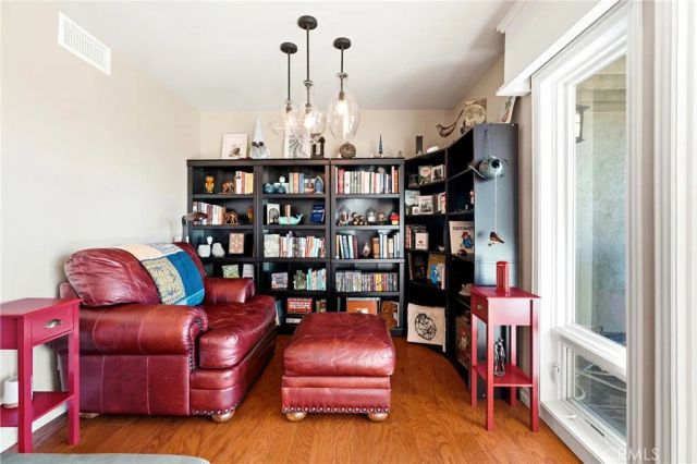 2235 El Capitan, Riverside, CA 92506