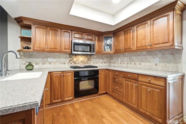 2235 El Capitan, Riverside, CA 92506
