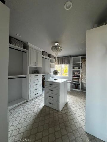 2235 El Capitan, Riverside, CA 92506