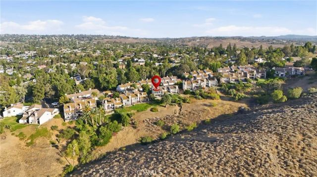 2235 El Capitan, Riverside, CA 92506