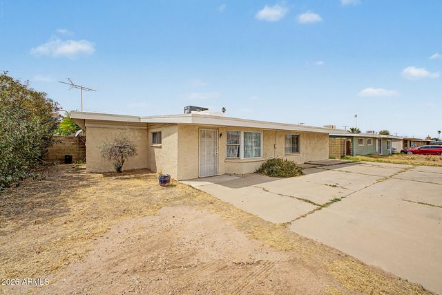 913 N TREKELL Road, Casa Grande, AZ 85122