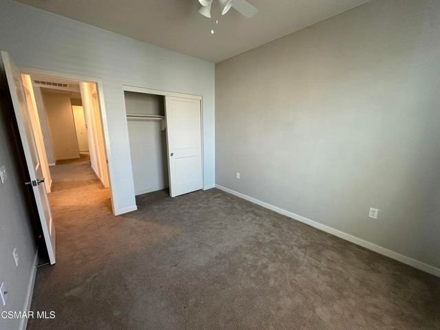 139 Farmhouse Drive 6, Simi Valley, CA 93065