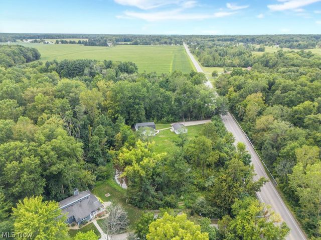 6429 Russia Road, South Amherst, OH 44001