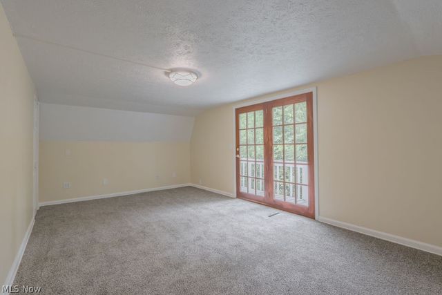 6429 Russia Road, South Amherst, OH 44001