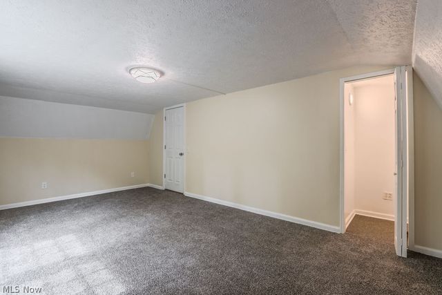 6429 Russia Road, South Amherst, OH 44001