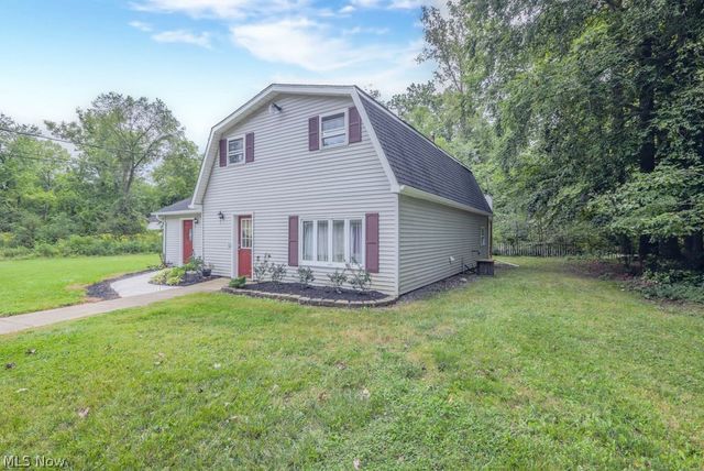 6429 Russia Road, South Amherst, OH 44001