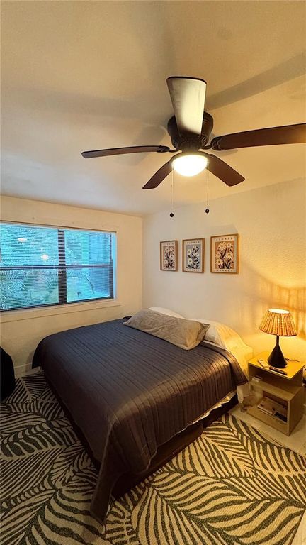 460 NW 109th Street Studio, Miami, FL 33168