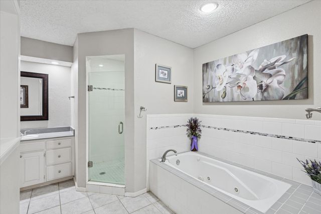 2618 Keystone Drive, Arlington, TX 76006
